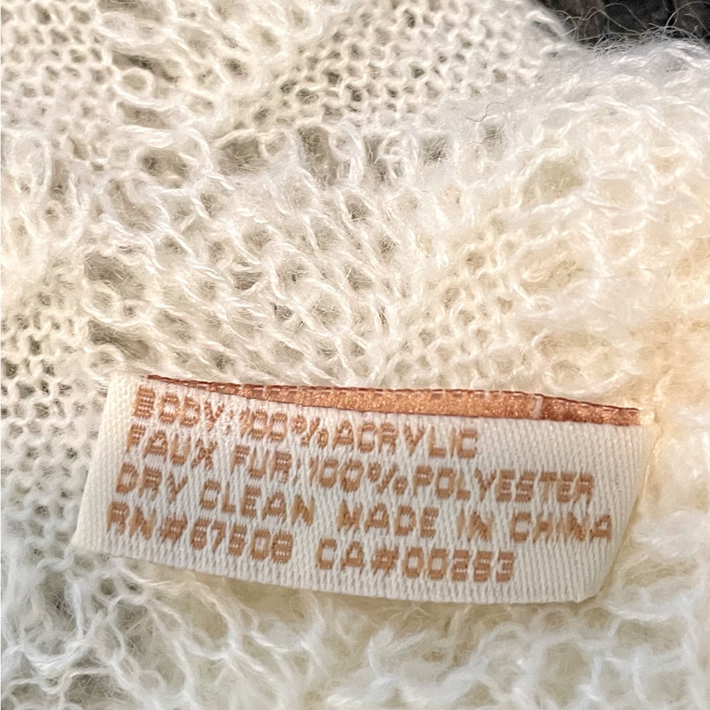 Ivory Infinity Scarf - Picture 3 of 3